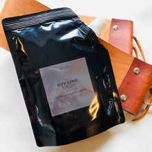 Load image into Gallery viewer, Cut Line Shaving Cream